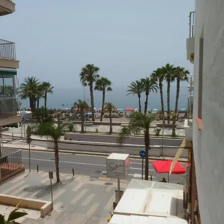 San Cristobal, Beachfront 公寓 *